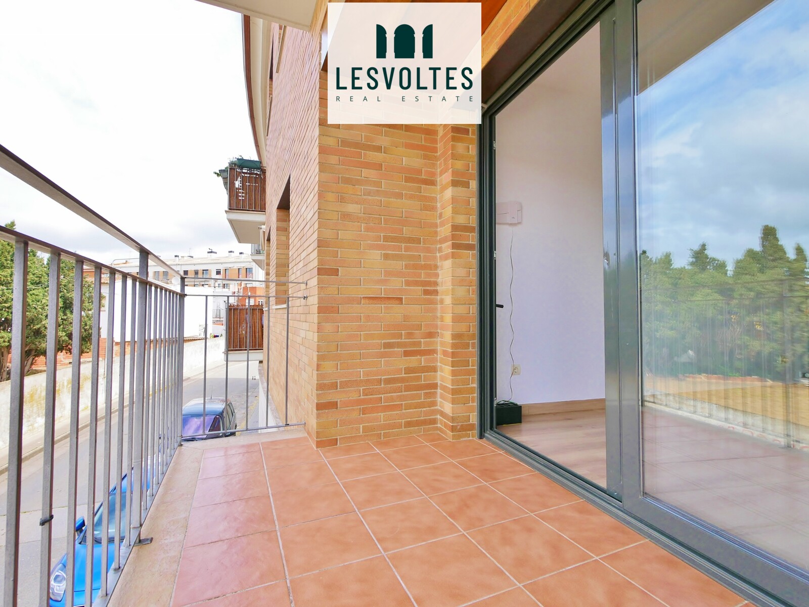 NEW 2 BEDROOM APARTMENT WITH PARKING NEAR TO THE CENTER OF PALAFRUGELL