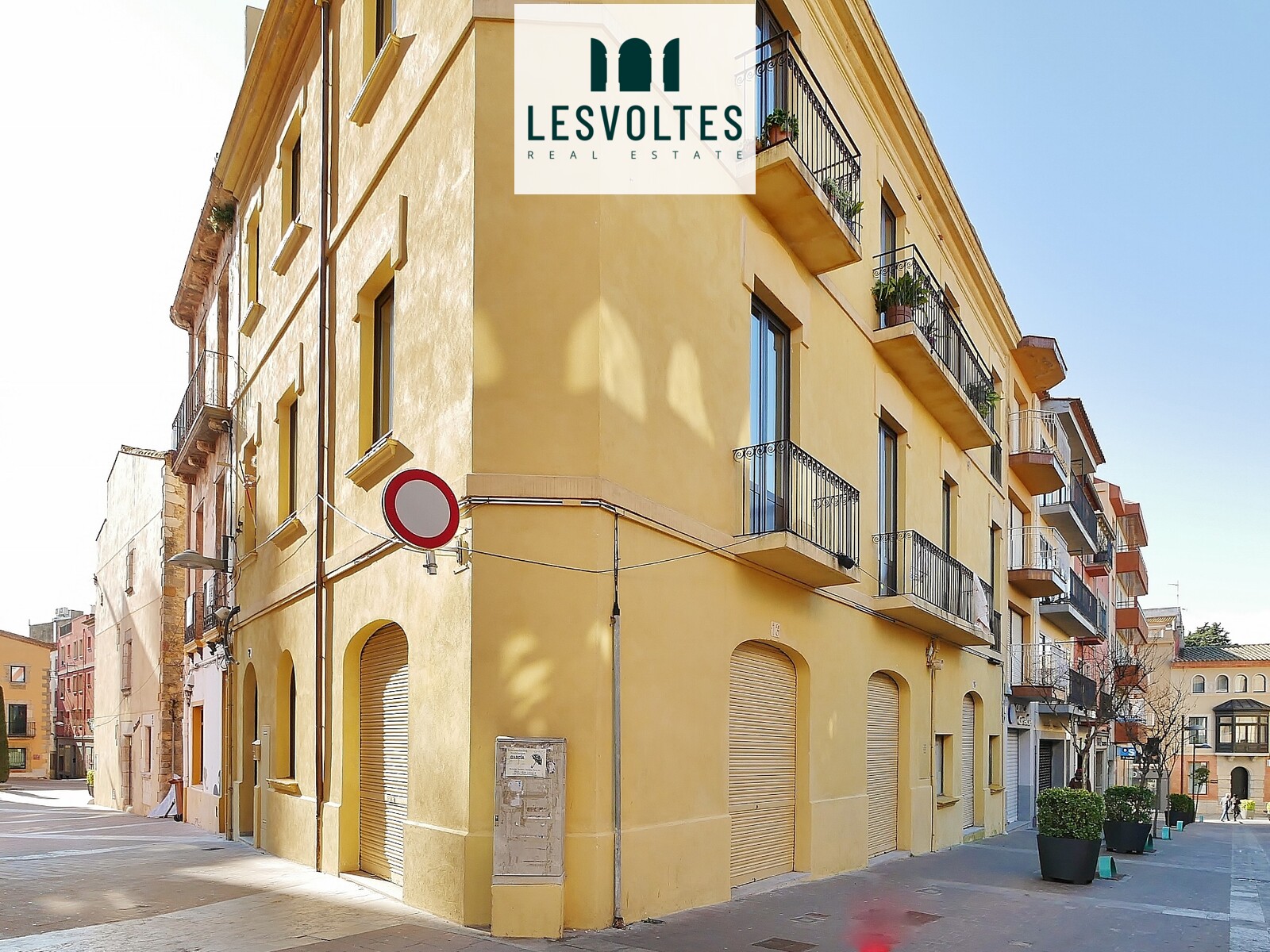 CHARMING COMMERCIAL PREMISES IN PEDESTRIAN AREA OF PALAFRUGELL.