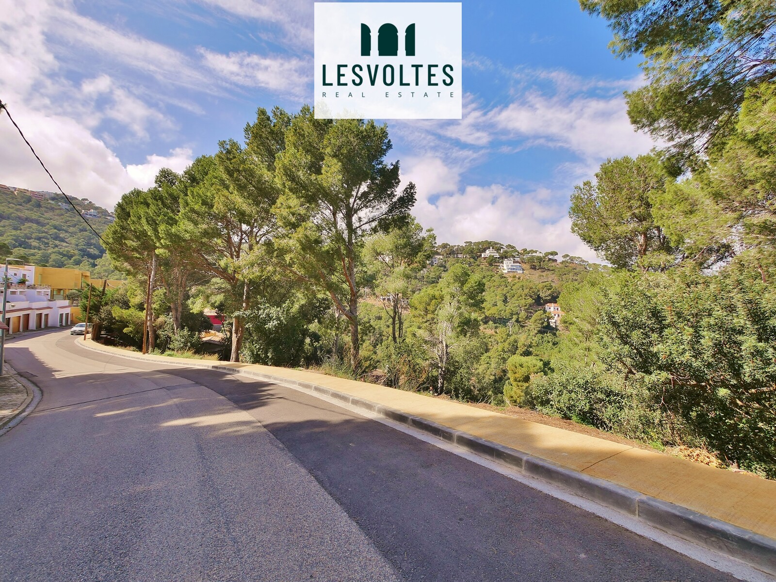 SET OF TWO PLOTS OF 883 M² LOCATED IN LA BORNA, BEGUR.